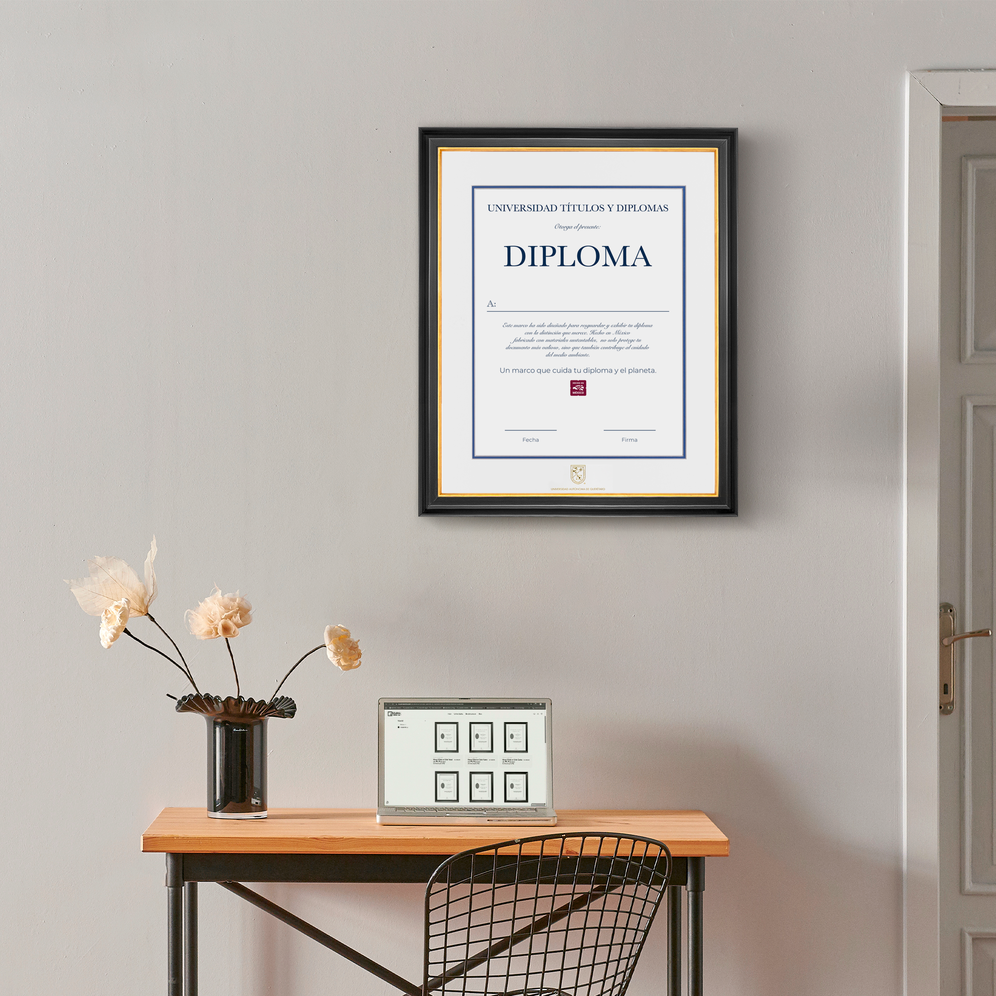 Diploma oficial UAQ Marco negro