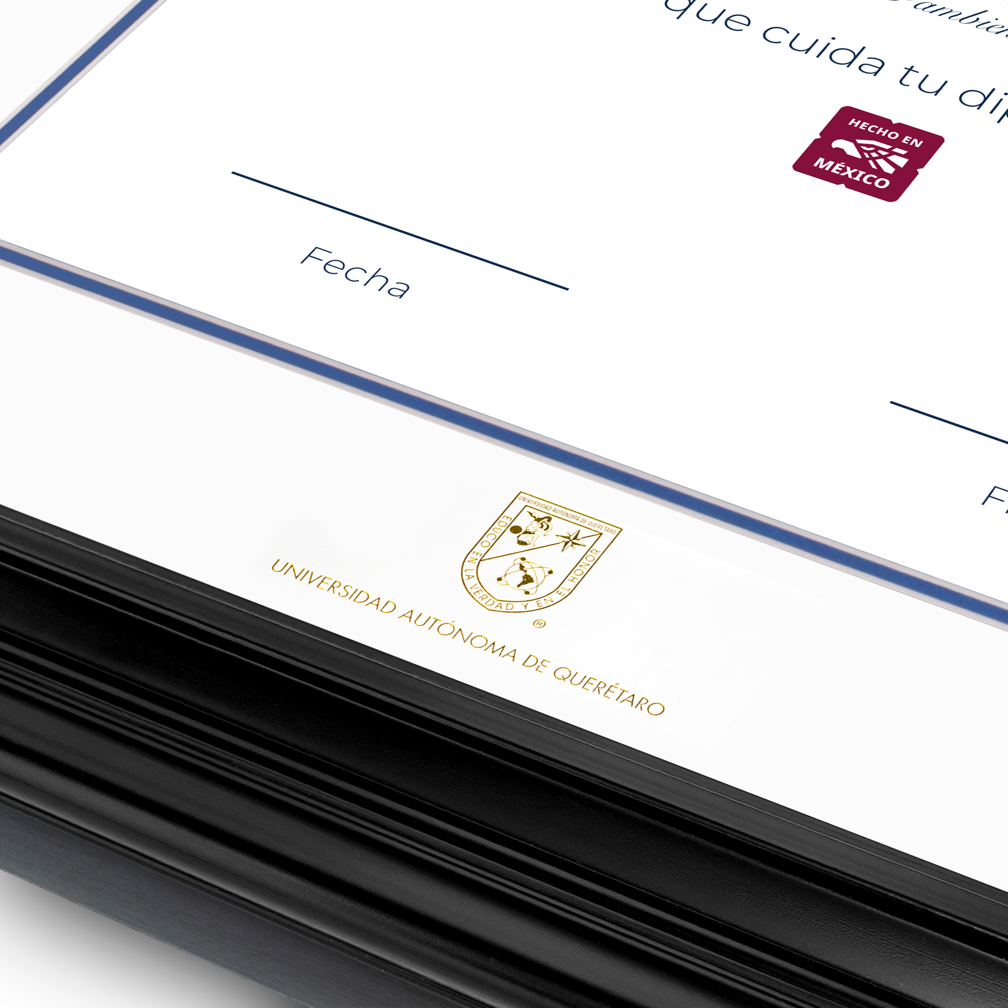 Diploma oficial UAQ Marco color negro con relieves