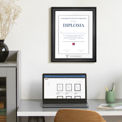 Diploma oficial Tecmilenio Marco negro