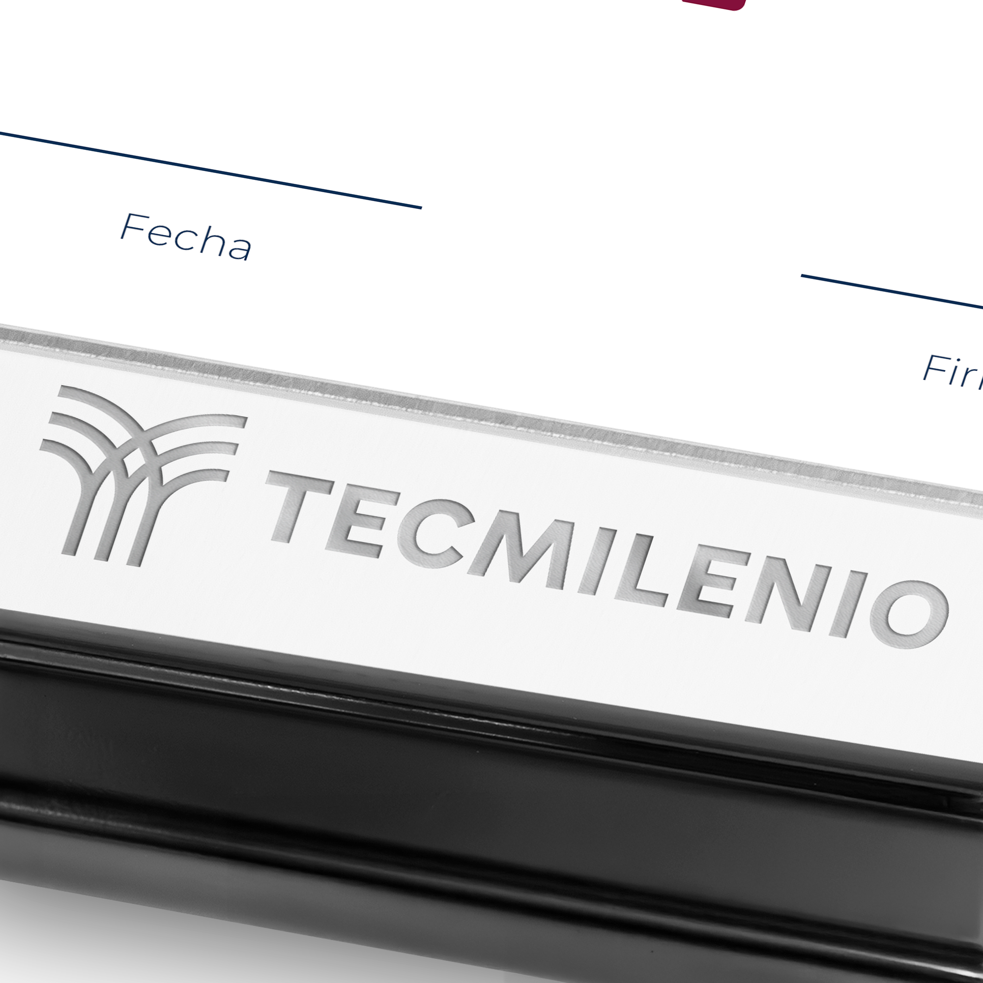 Diploma oficial Tecmilenio Marco color negro