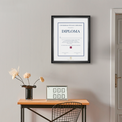 Diploma oficial UAQ Marco negro con filo plateado