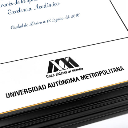Marco Oficial UAM® en Color Negro con Relieves y Filo Color Dorado, Para Título Universitario