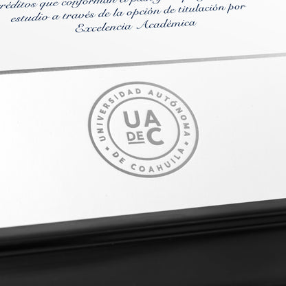 Marco Oficial en Color Negro para Universidad UAdeC